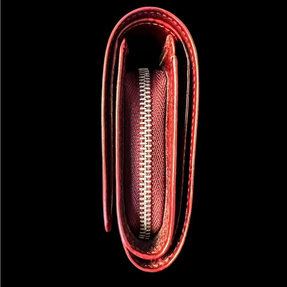 Cartier Happy Birthday patent Wine Bifold Wallet (A222) - Picture 13 of 15